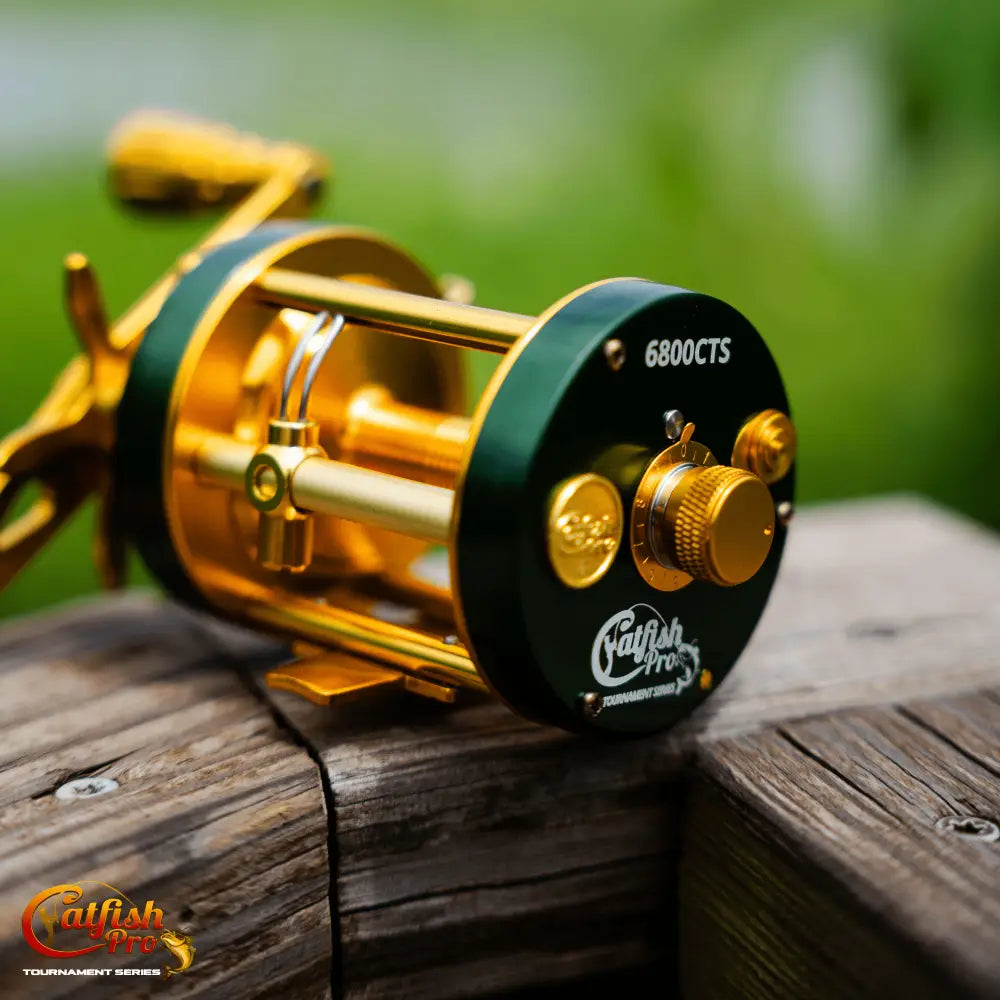 6800 CTS Round Baitcaster Reel | Hand: Right Left - Catfish