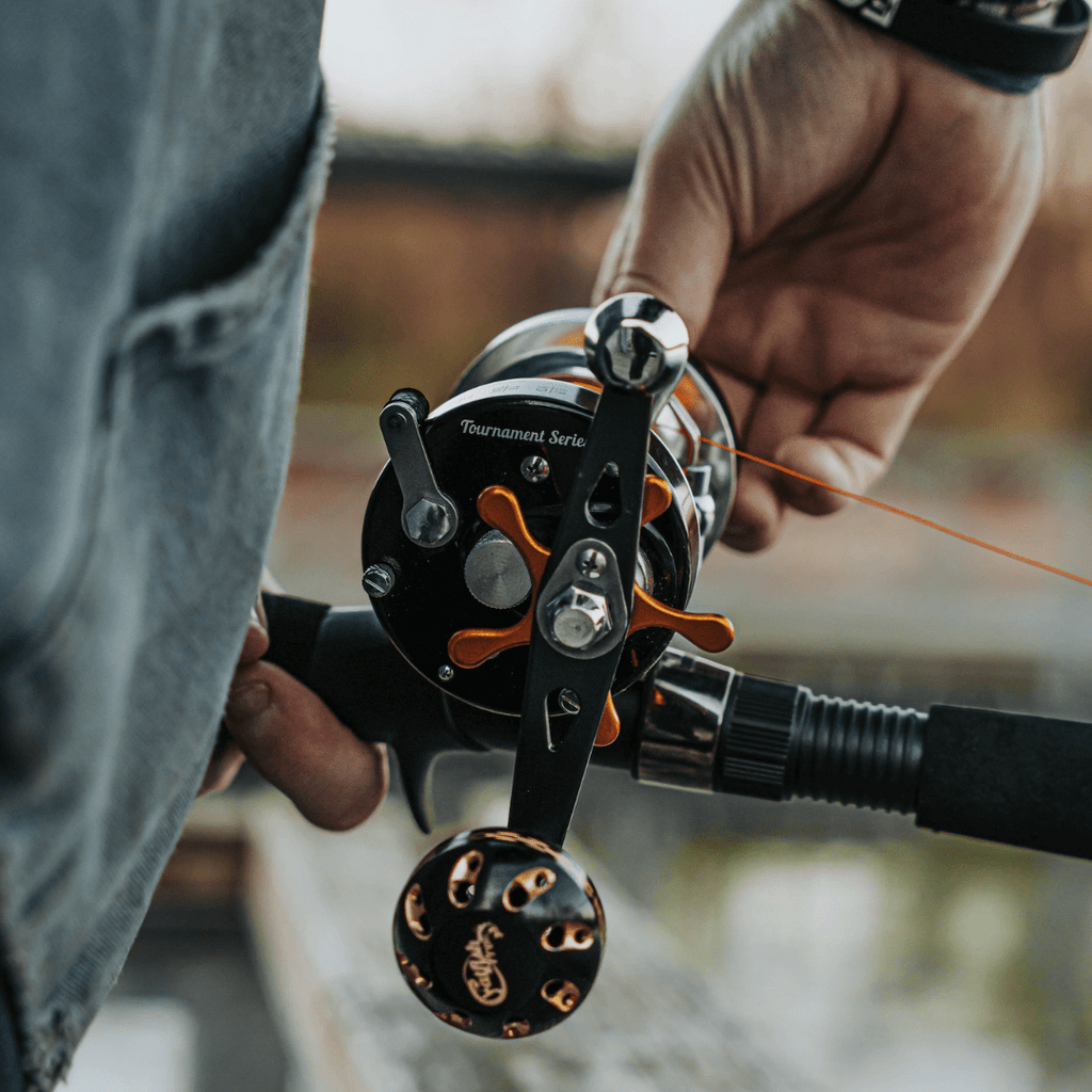 Catfish Pro 600CTS Round Baitcaster Reel Carbon Drag 6 + 1 Bearings