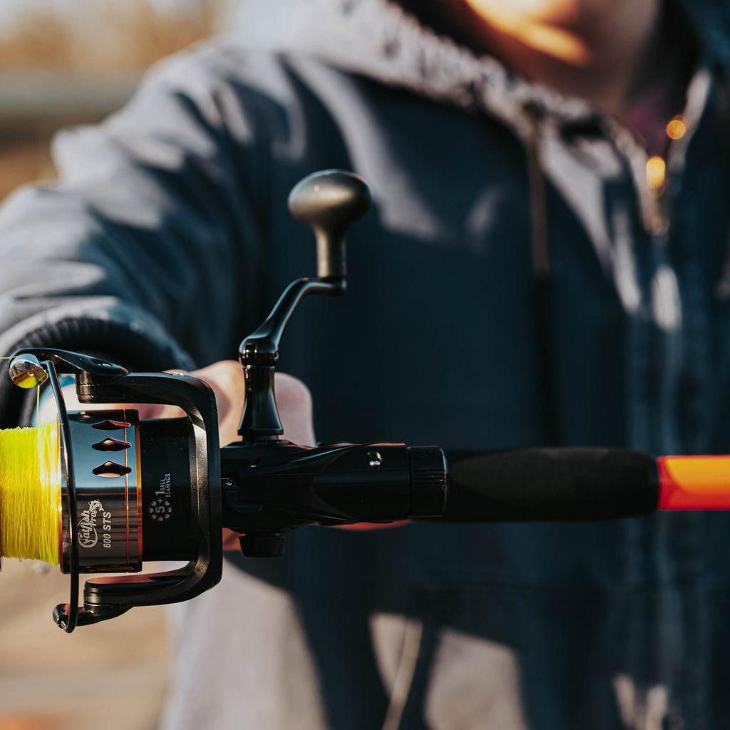 Catfish Pro 600STS Spinning Reel – 22LB Drag | Live Liner | 5 + 1 Bearings