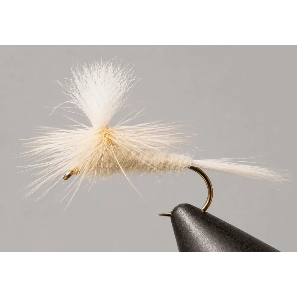 Light Cahill – Parachute | Size: 12 14 16 18 | Package: 3 Pack Dozen - Artificial Fishing Flies